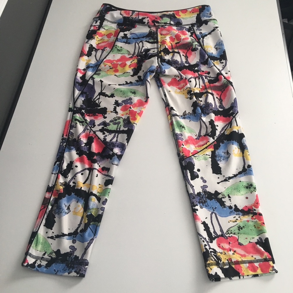 Capri Paint Splatter Leggings
